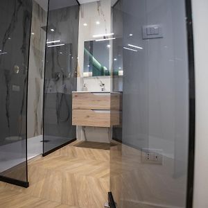 Salotto Room Boutique Pescara